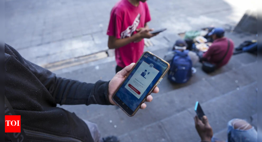 Legal status of migrants who used CBP One app revoked