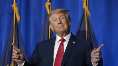 Trump hits 90-day pause on tariff hike claiming many countries are 'kissing my a**' to make a deal. But he punishes China