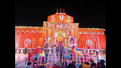 Dhami announces free Badrinath pilgrimage for senior citizens, ex ...