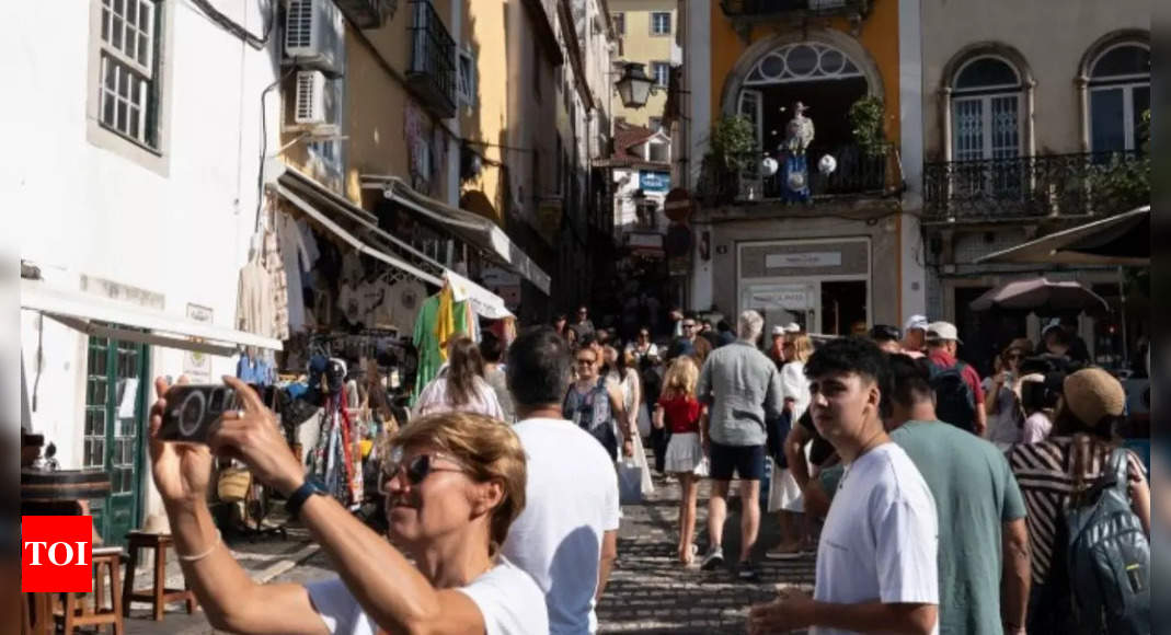 Spain tightens tourism rules: All you need to know