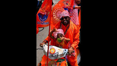 Sea of saffron sweeps Hyderabad as thousands join Hanuman Jayanti Vijaya Yatra