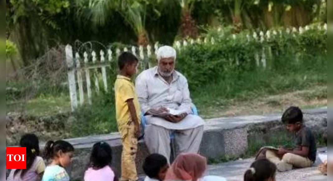 Pakistan scraps 44,000 posts of govt school teachers