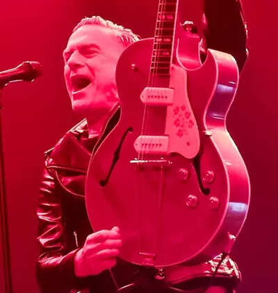 ブライアンアダムス Bryan Adams reveals he got his first real six-string guitar years