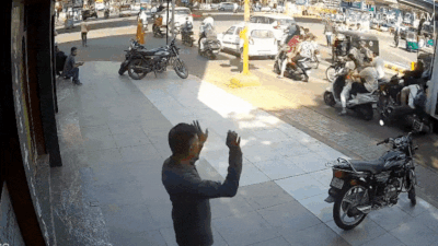 Rajkot Bus Accident: Horrific Video Shows Bus Ramming Vehicles