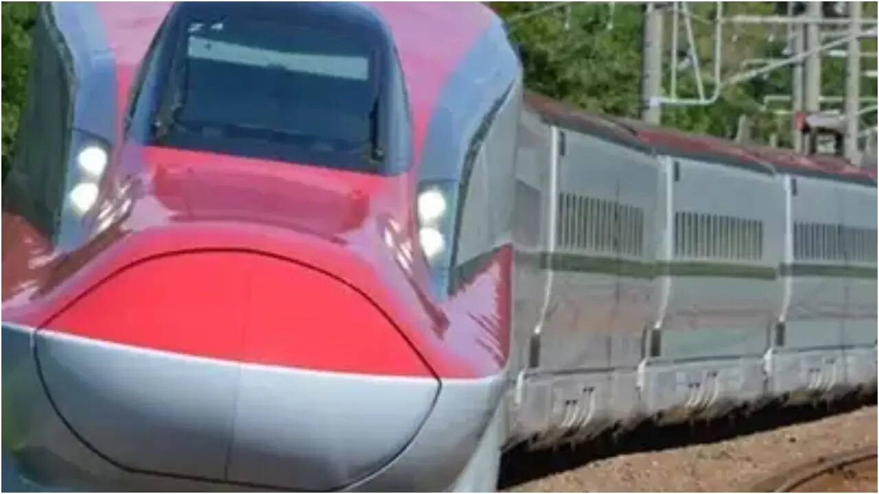 Shinkansen Trains: Japan to gift two rakes for bullet train tests