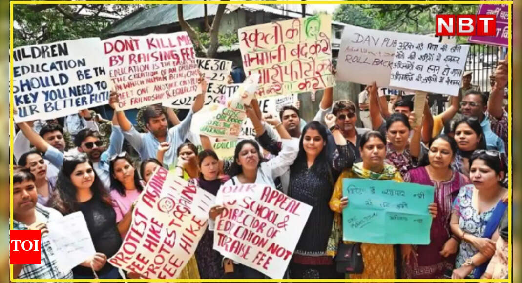 Delhi Schools Fee Hike Minister Says 10 Institutions Get Show Cause