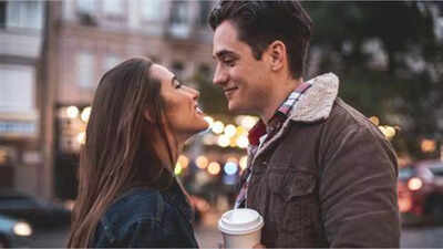 Zodiac Couples If They Existed in Another Universe