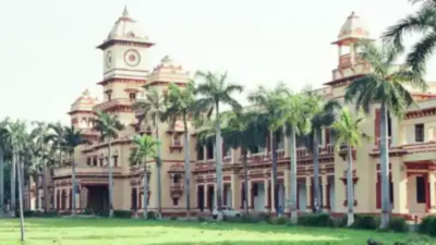 IIT (BHU) observes Metallurgy Day 2025 with memorial lecture and awards ceremony