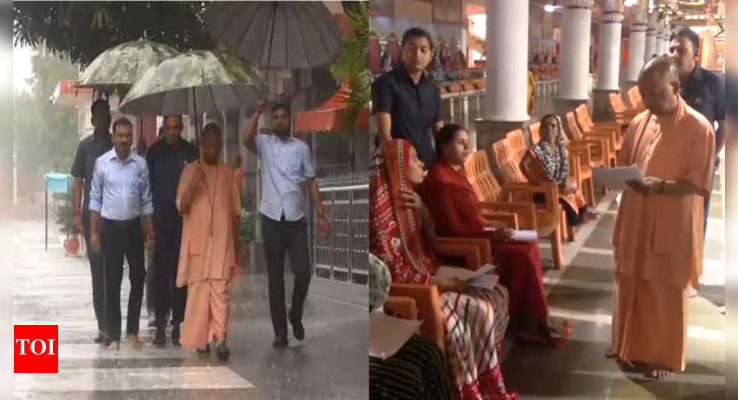 Uttar Pradesh CM Yogi Adityanath Braves Heavy Rain to Address Public ...