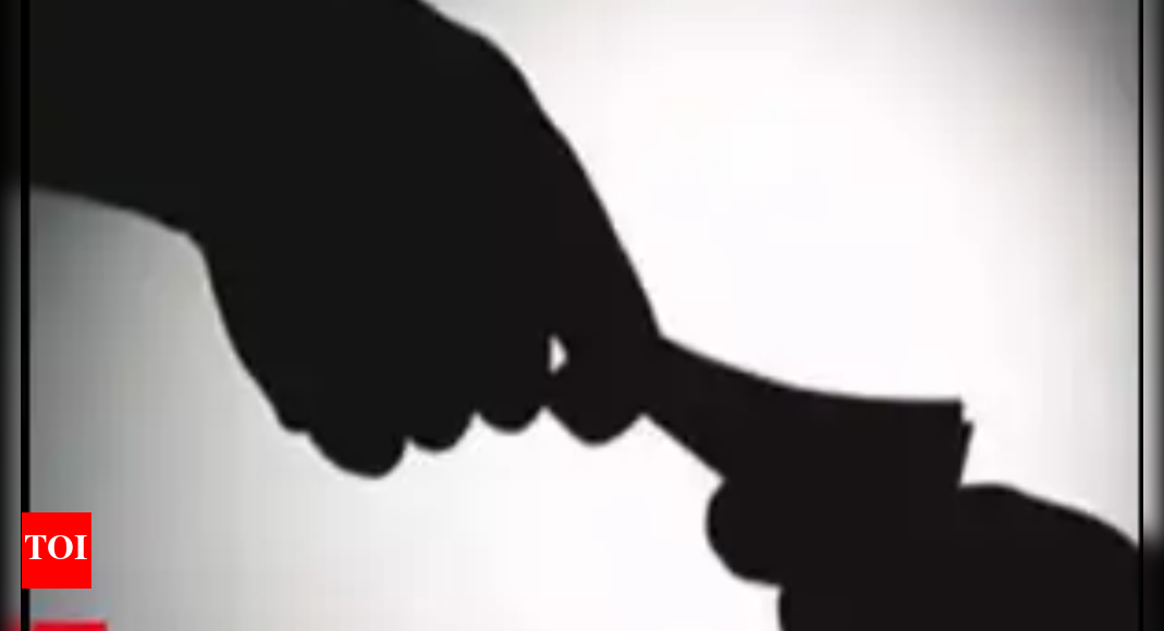 Man poses as gangster Goldy Brar’s brother, tries to extort Rs 1 crore ...