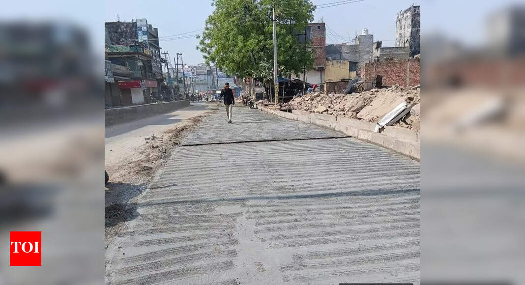 Shop ramps razed to widen Shahberi road that’ll bypass Gaur Chowk ...