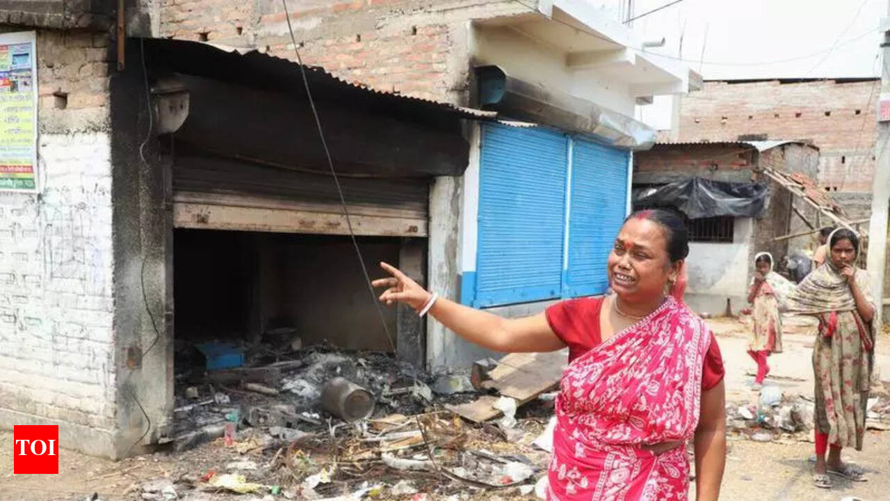 About 109 houses damaged in Murshidabad violence: Survey About 109 houses damaged in Murshidabad violence: Survey