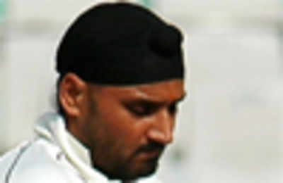 Wicket at last for Bhajji as Punjab beat Services easily