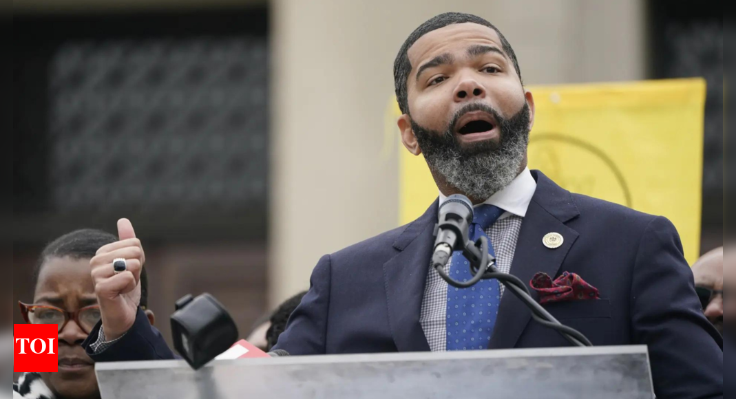 Mayor of Mississippi's capital city fights for third term despite federal bribery indictment