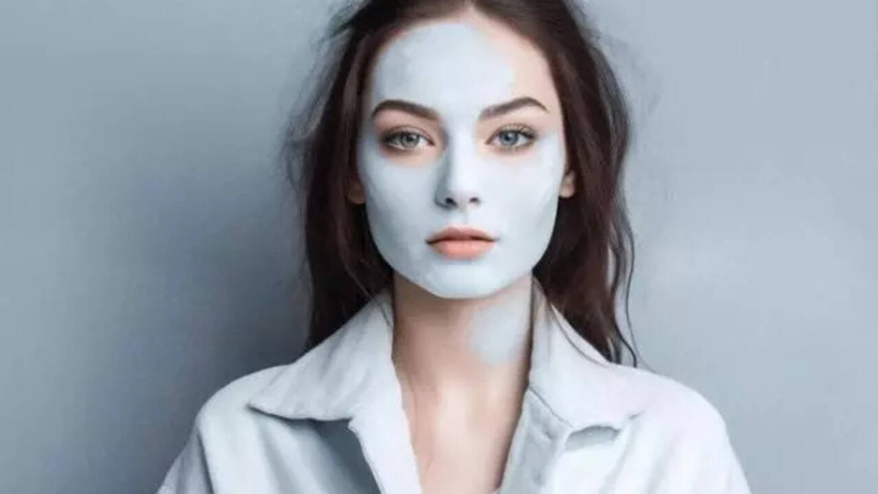 Get A Glowing Complexion With This Simple Almond Face Pack