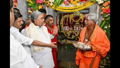 High Court dismisses petition againstSiddaramaiah’s election from Varuna