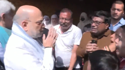 Pahalgam terror attack: Families of victims break down, plead in front of Amit Shah - Video