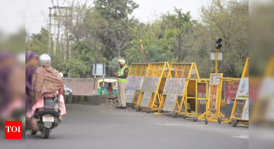 Scooter rider loses life after teen driver jumps red light on JM Road ...