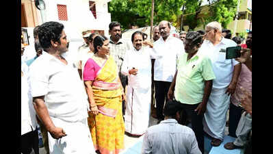 Water supply resumes in Woraiyur; mayor inspects affected areas