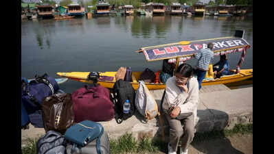Terror attack triggers wave of tour cancellations to Kashmir