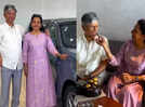 Veteran director S.A. Chandrasekhar surprises wife with luxury sedan on wedding anniversary! Veteran director S.A. Chandrasekhar surprises wife with luxury sedan on wedding anniversary!