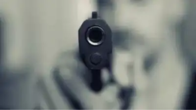 Minor raped in Sonbhadra, accused tried to escape with police rifle, shot at