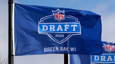 2025 NFL draft top pick predictions: Who’s leading the race for the No. 1 pick?