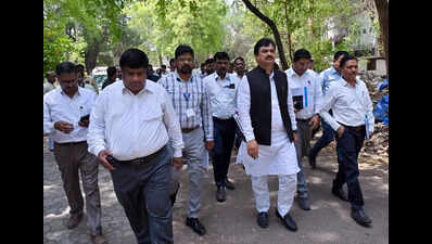 Speaker’s post is for doing people’s work: Shinde
