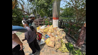 Dighalipukhuri cleanup: Citizens collect 1k-kg waste in 25wks, install bamboo bins