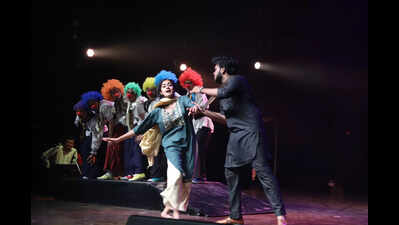 Solan university students captivate audiences their theatrical production