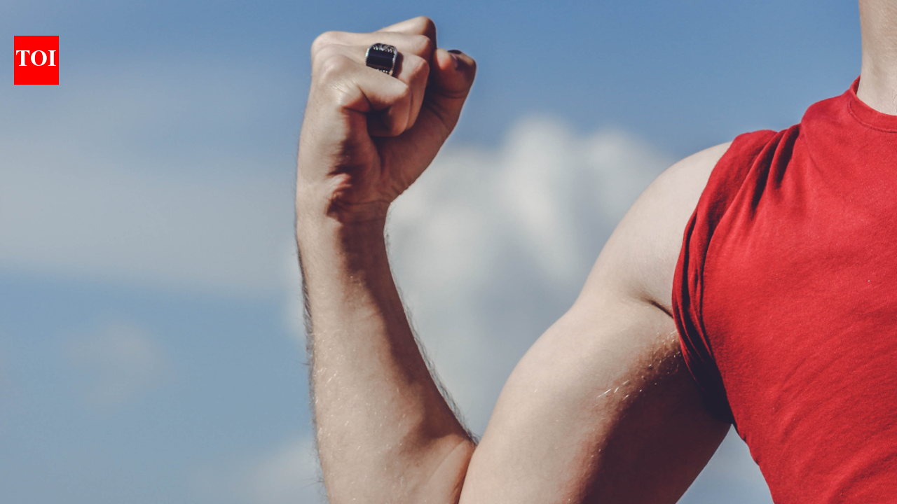 7 exercises that help strengthen arm muscles