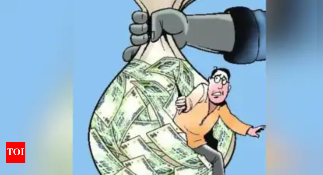 Plastic thumb, real terror: How friend targeted Delhi businessman in Rs ...