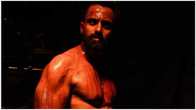 Netizens hail Unni Mukundan’s powerful fitness message: “You’ll be a great father and husband too!”