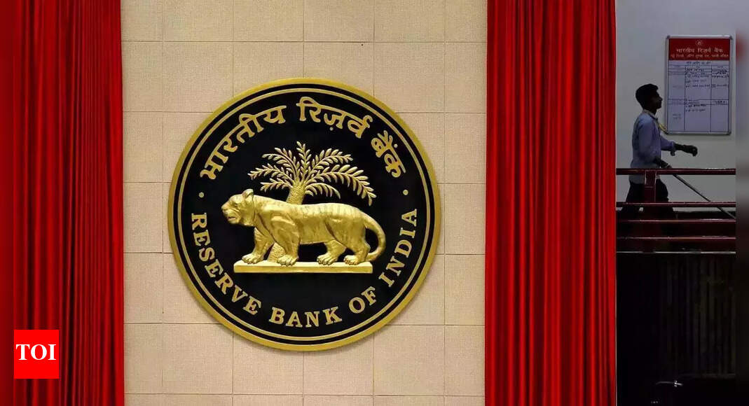 Credit growth to farm sector slows to 10.4%: RBI data