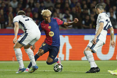  Barcelona and Inter Milan battle to a thrilling 3-3 draw in semi-final first leg