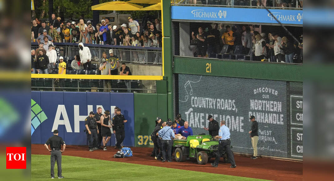 Chaos at PNC Park: Fan falls from 21-foot Clemente Wall mid-game in Pittsburgh
