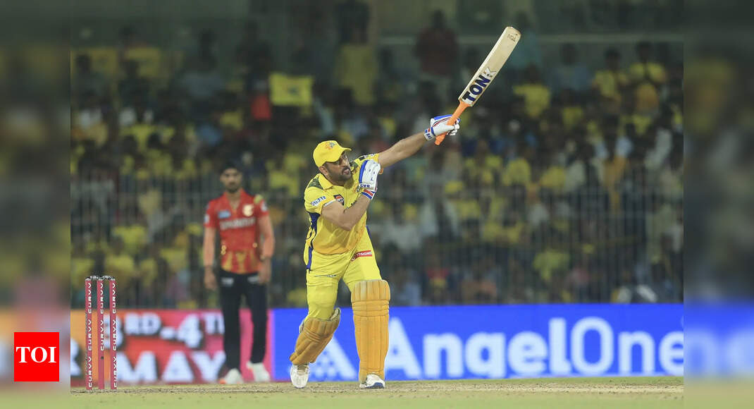 'I would be very surprised if MS Dhoni is there next year'