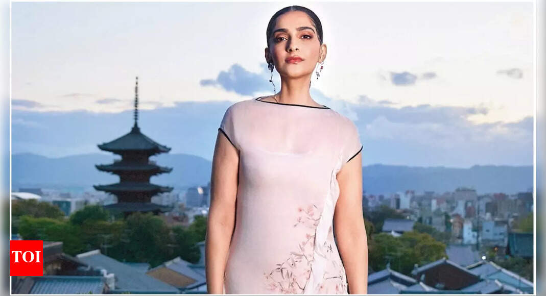 https://static.toiimg.com/thumb/msid-120794050,width-1070,height-580,imgsize-33992,resizemode-75,overlay-toi_sw,pt-32,y_pad-40/photo.jpg