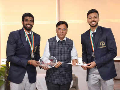Satwiksairaj Rankireddy, Chirag Shetty receive Major Dhyan Chand Khel Ratna award Chirag Shetty and Satwiksairaj Rankireddy receive Major Dhyan Chand Khel Ratna Award for badminton excellence