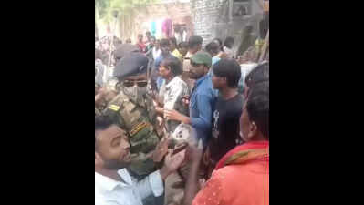 Locals protest, pelt stones on KMC team during drive
