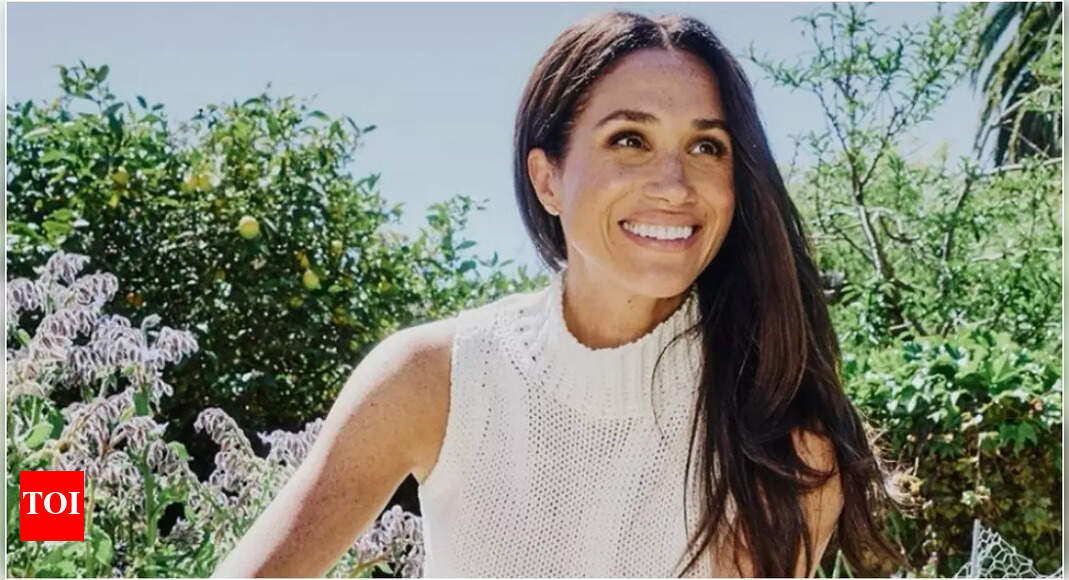 Celebrity chef calls Meghan Markle’s cooking show "terrible"-- What happened next will surprise you - The Times of India