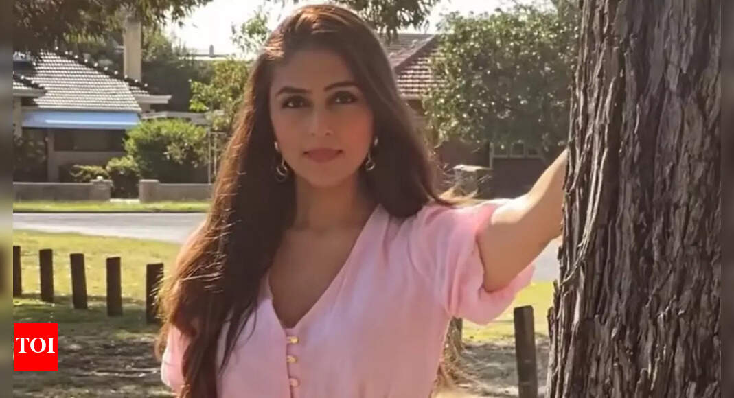 अभिनेत्री, जिसे कोई नहीं जानता था, एक बार फिर से देखने के करीब दिखता था, और उसके पास उसके नाम का कुछ भी नहीं था, अब एक लोकप्रिय प्रभाव; और अधिक जानकारी प्राप्त करें! |