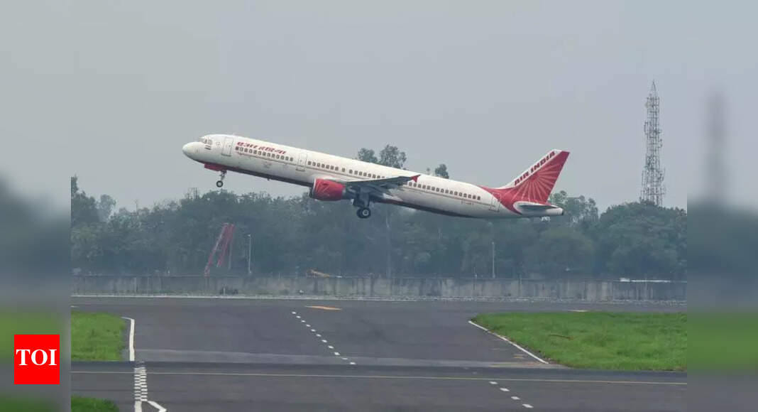 Delhi Airport operations disrupted by thunderstorms and gusty winds, delays