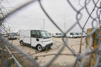 GM cuts shift at Canada plant over 'evolving trade environment'