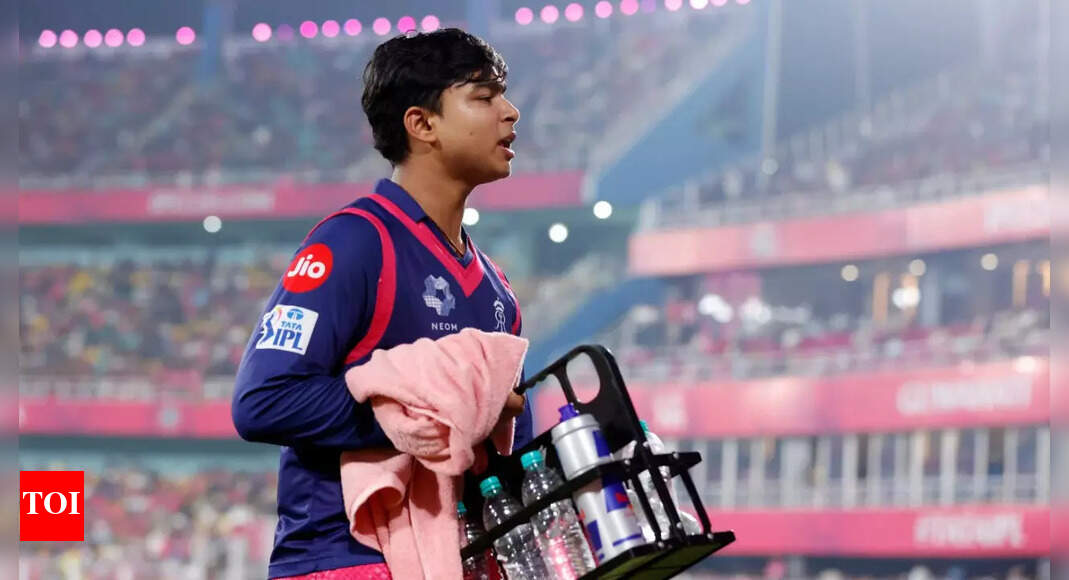 ‘Itne to Virat KOHLI KE PAAS BHI NAHI HONGE’: VAIBHAV SURYAVANSHI, एक टीम के साथी द्वारा हंसमुख रूप से त्रस्त – वॉच | क्रिस्टेट समाचार