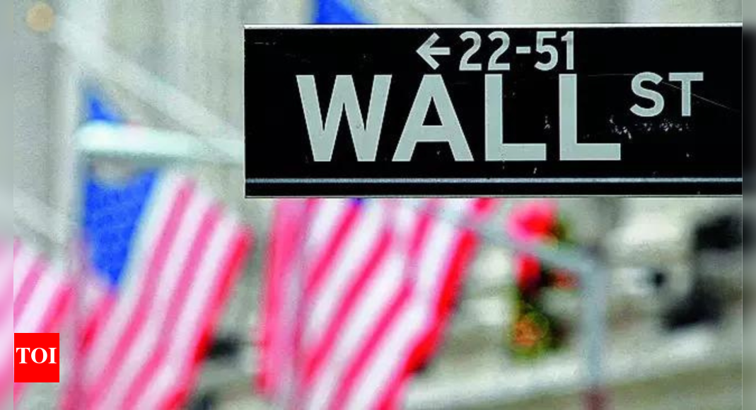 Wall Street soars on jobs, wipes out tariff rout