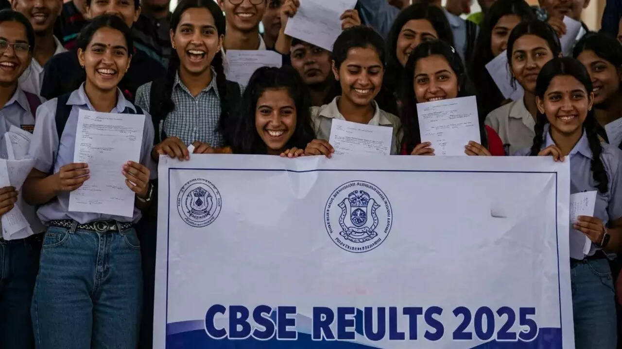 CBSE Results 2025, CBSE Board Class 10th, 12th Result Live: CBSE Class 10,  12 marksheets to be declared soon on official websites, Check details here