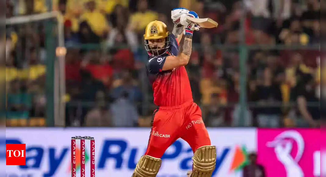 IPL Live: Virat, Shepherd power RCB to 213/5 vs CSK