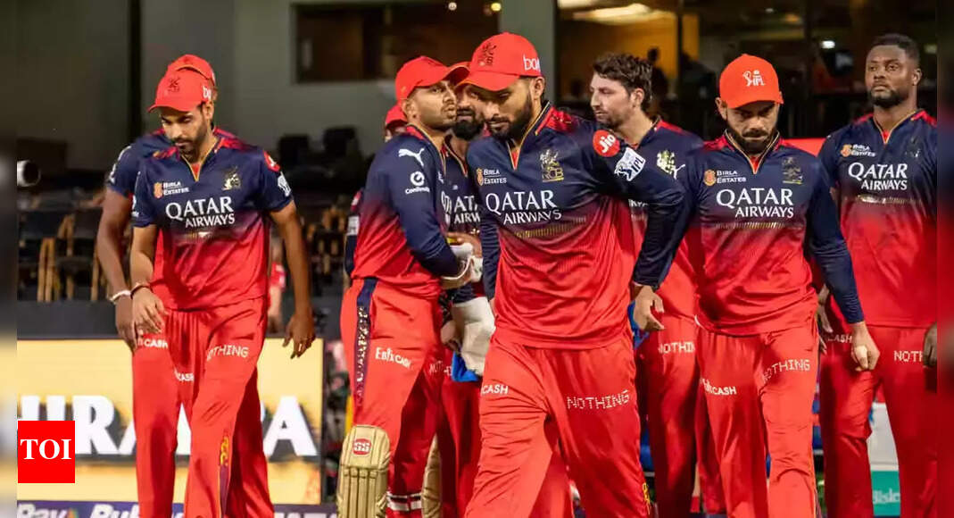 IPL: RCB beat CSK by 2 runs to claim top spot