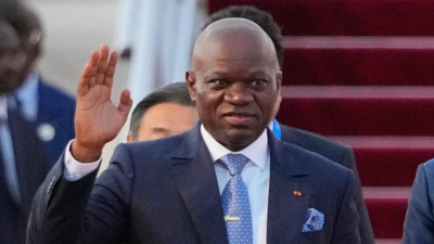 Gabon은 전직 군인을 대통령으로 맹세하며 헌법 명령으로의 복귀를 알리는 | 세계 뉴스 – 인도의 타임즈